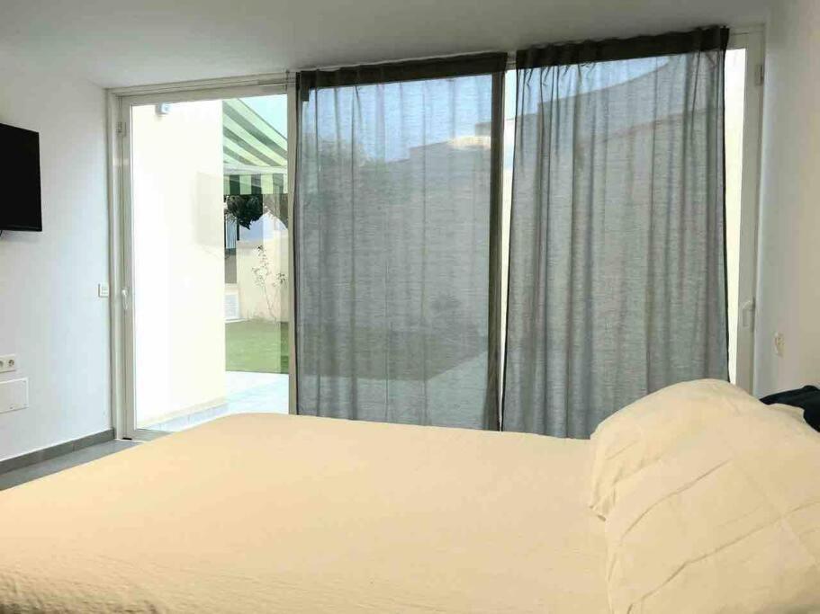 Precioso apartamento con piscina a 50m de la playa Candelaria Exterior foto